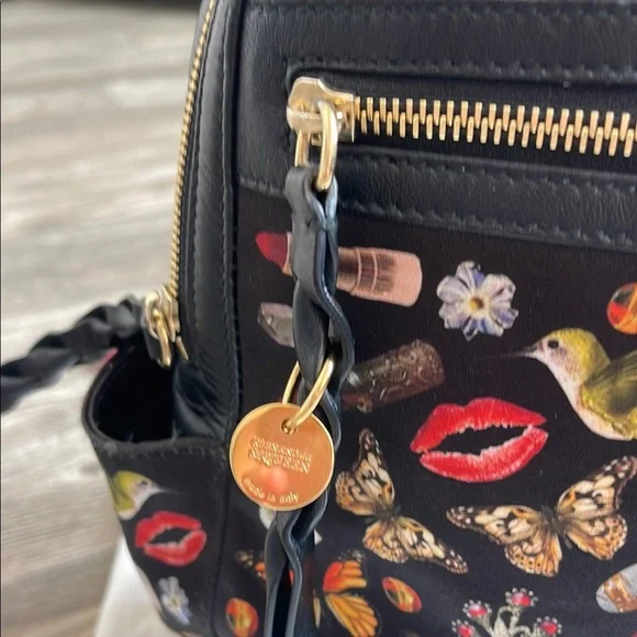 Alexander McQueen - Picture 5 of 9